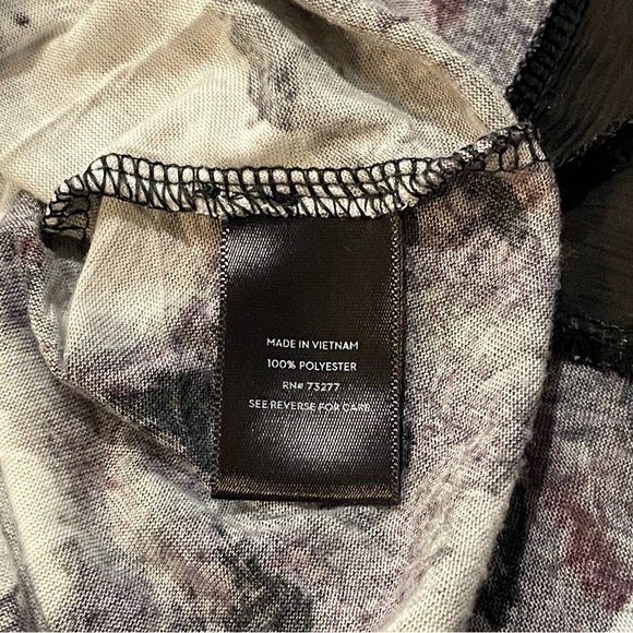 Simply Vera Vera Wang Sleeveless Top - Black, White, Purple - L - Picture 6 of 7